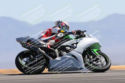media/Apr-13-2024-SoCal Trackdays (Sat) [[f1617382bd]]/5-Turn 9 Entry (1050am)/